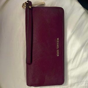 Michael Kors Wristlet leather wallet